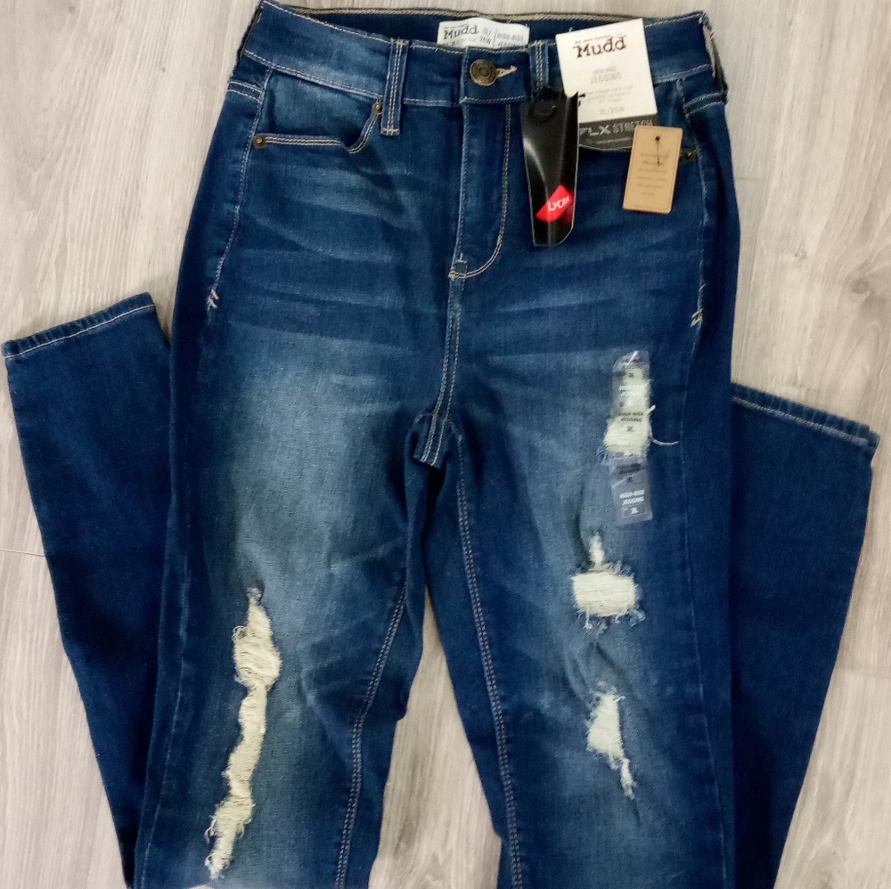 Women's MUDD NWT jeans